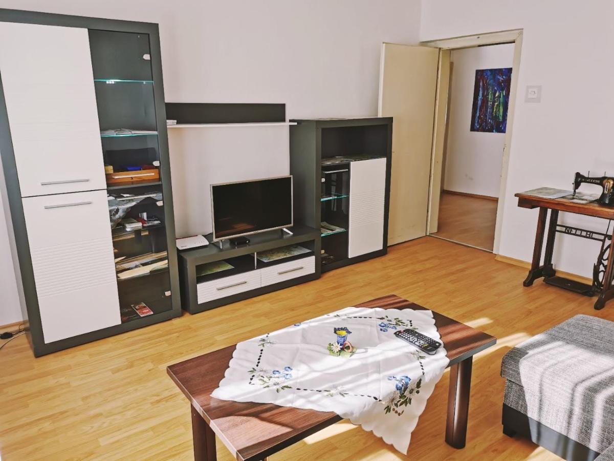 Apartma Rekar - A House, Where You Can Relax In The Embrace Of Nature Jesenice Luaran gambar