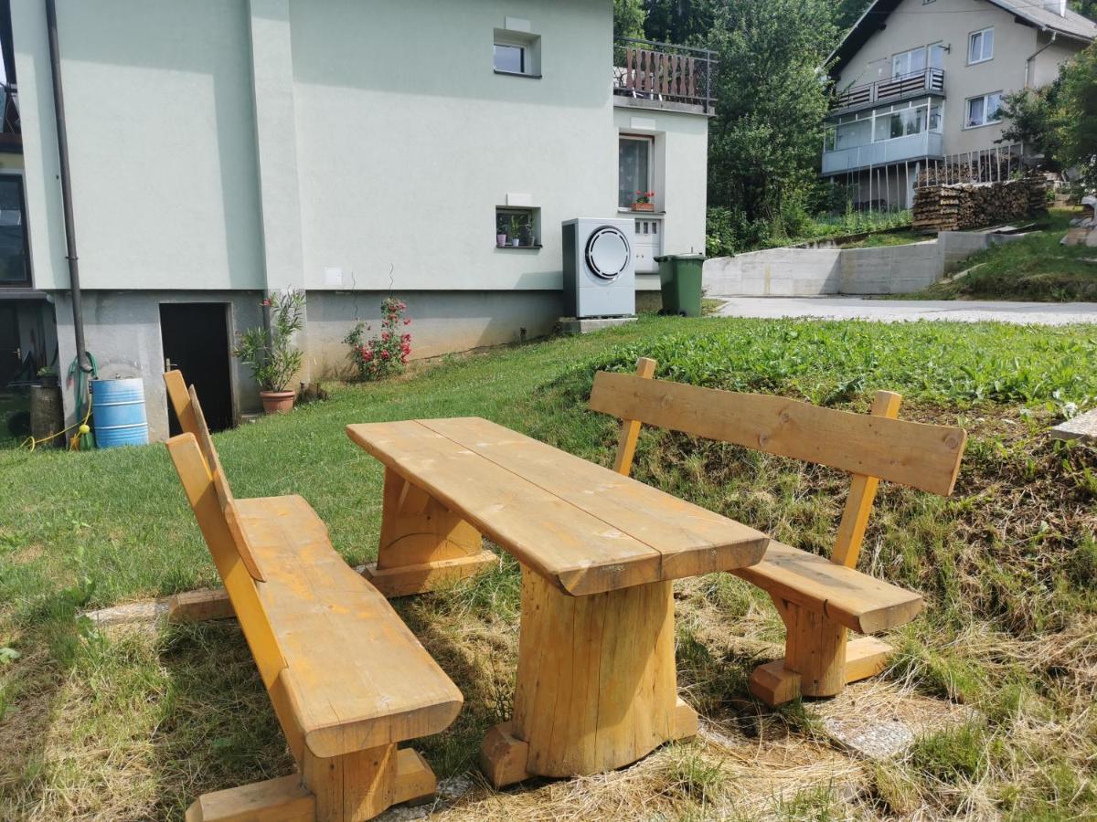 Apartma Rekar - A House, Where You Can Relax In The Embrace Of Nature Jesenice Luaran gambar